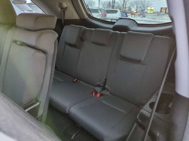 2017 Toyota Highlander LE