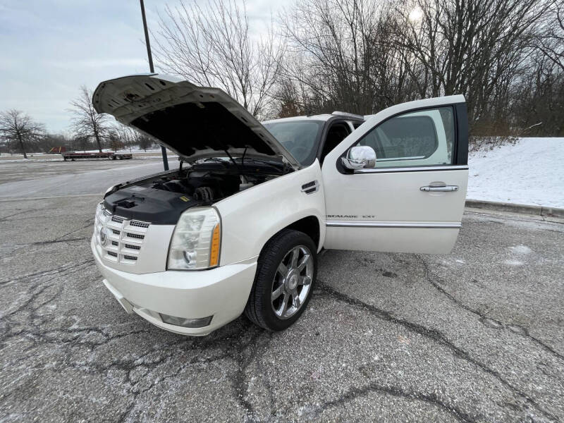 2010 Cadillac Escalade EXT Premium