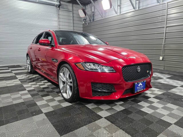 2017 Jaguar XF 35t R-Sport