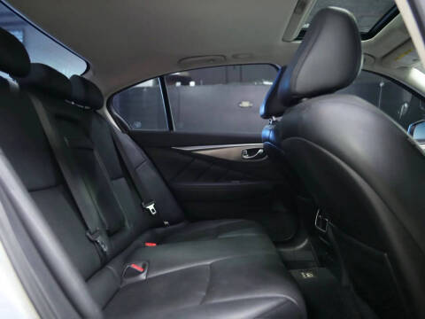 2014 Infiniti Q50 Premium