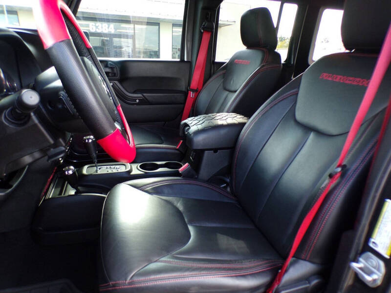 2017 Jeep Wrangler Unlimited Rubicon Recon