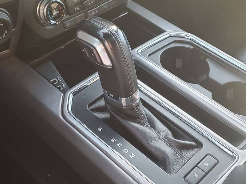 2017 Ford F-150 Platinum