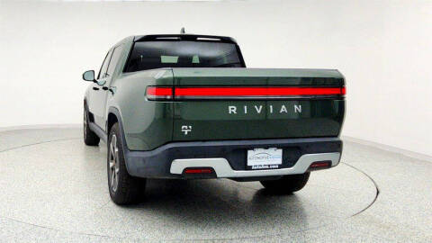 2024 Rivian R1T Adventure