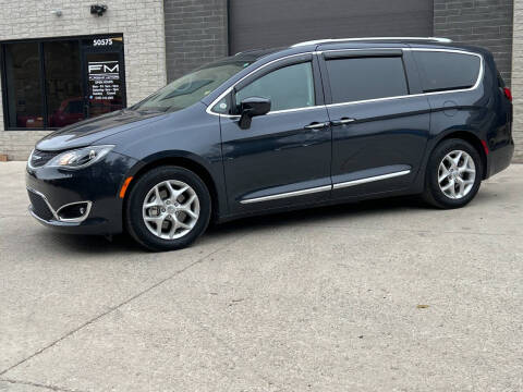 2020 Chrysler Pacifica Touring L