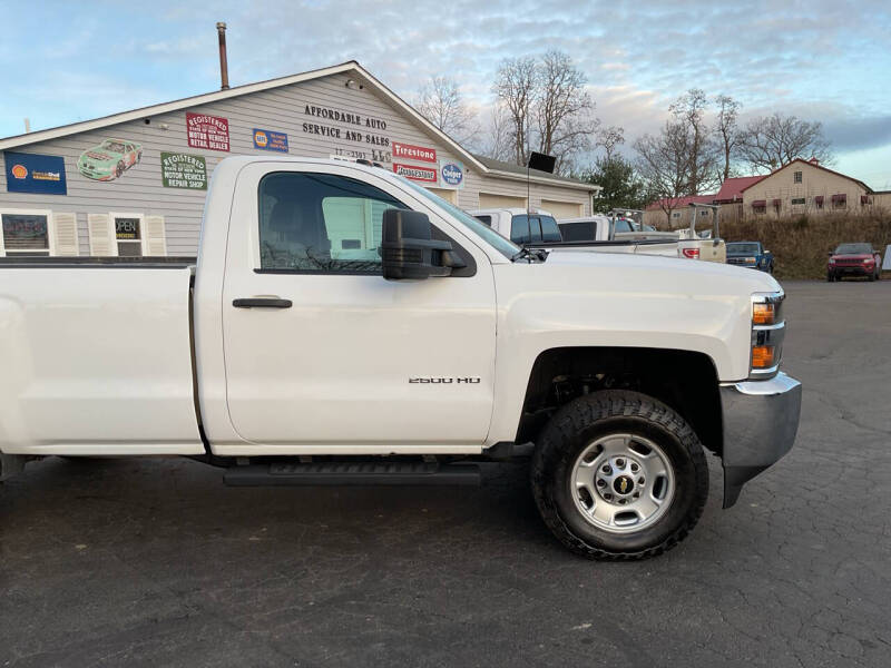 2017 Chevrolet Silverado 2500HD Work Truck photo 12