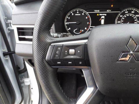 2022 Mitsubishi Outlander SEL