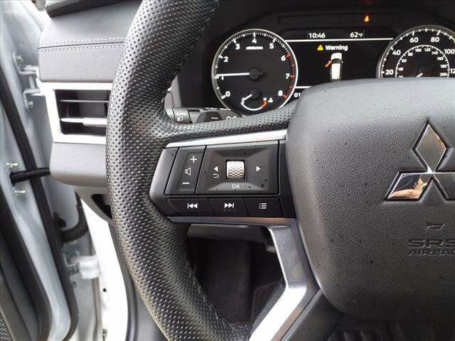 2022 Mitsubishi Outlander SEL