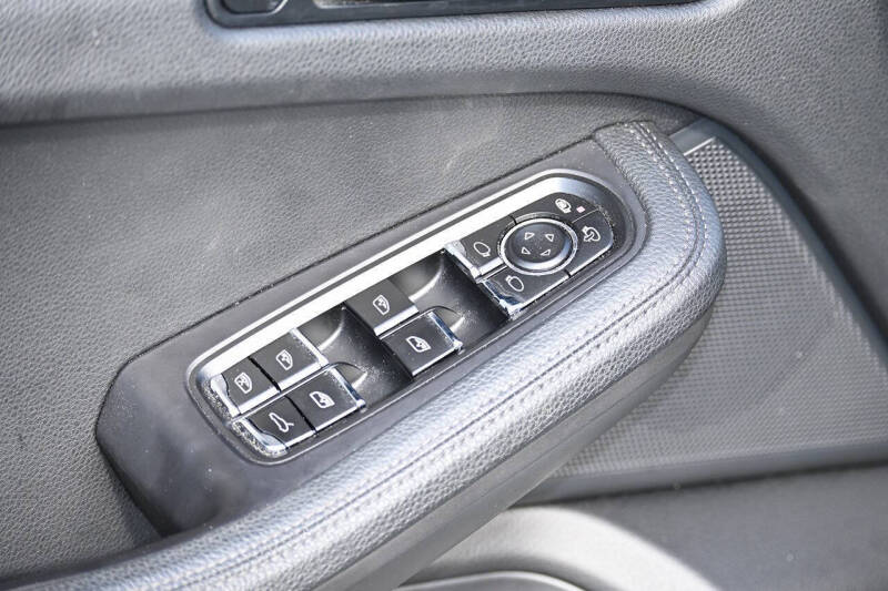 2021 Porsche Macan S