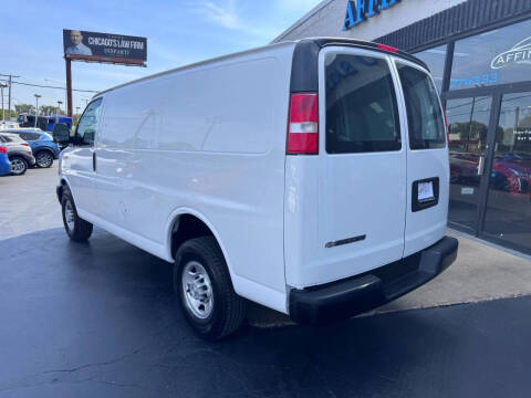 2019 Chevrolet Express 2500