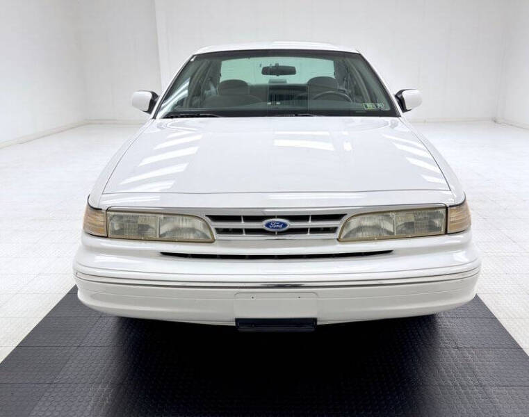 1997 Ford Crown Victoria LX