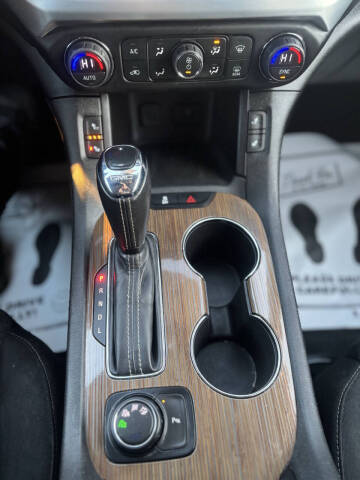 2018 GMC Acadia SLE-2