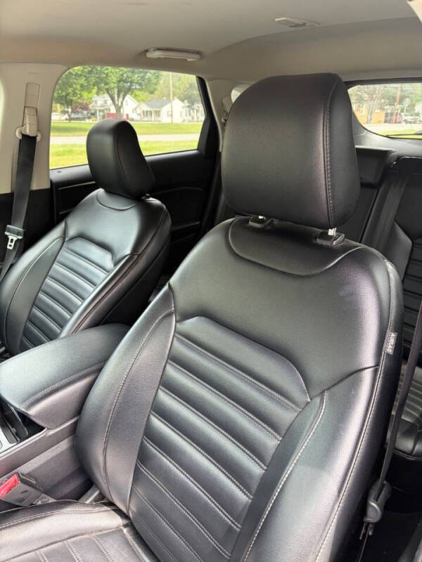 2020 Ford Edge SEL