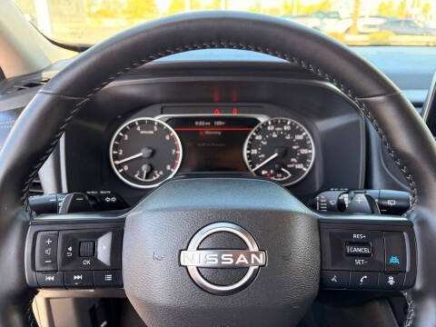 2025 Nissan Rogue SV
