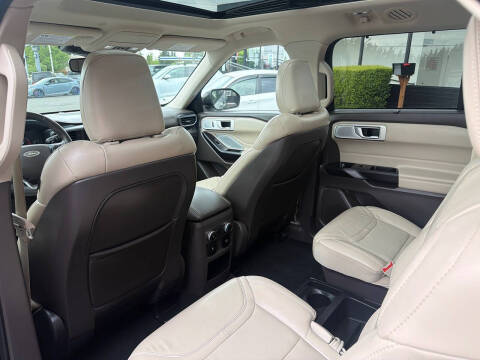 2020 Ford Explorer Platinum