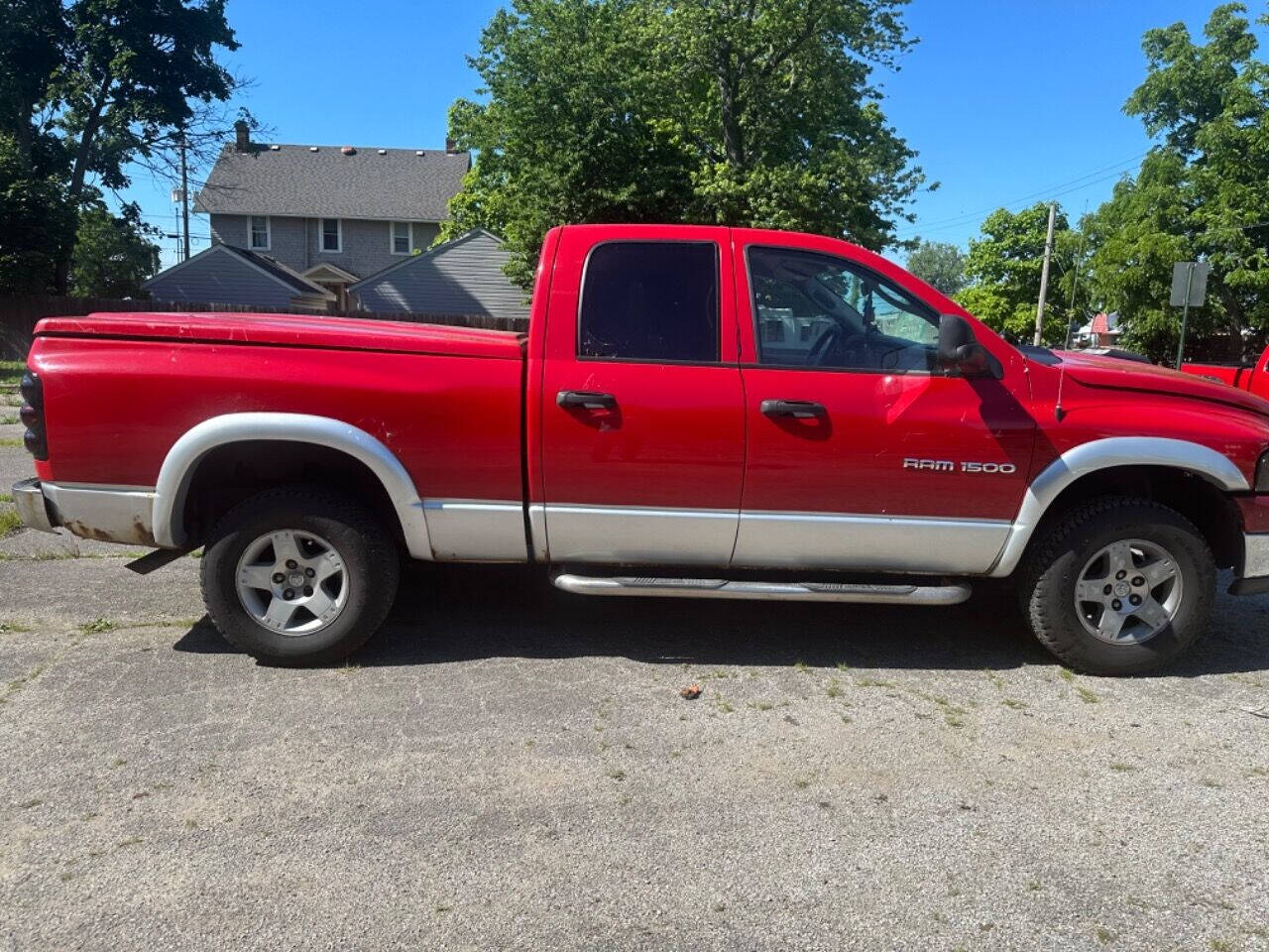 2004 Dodge Ram 1500 for sale at SRL SAHER in Lorain, OH