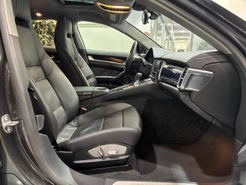 2011 Porsche Panamera