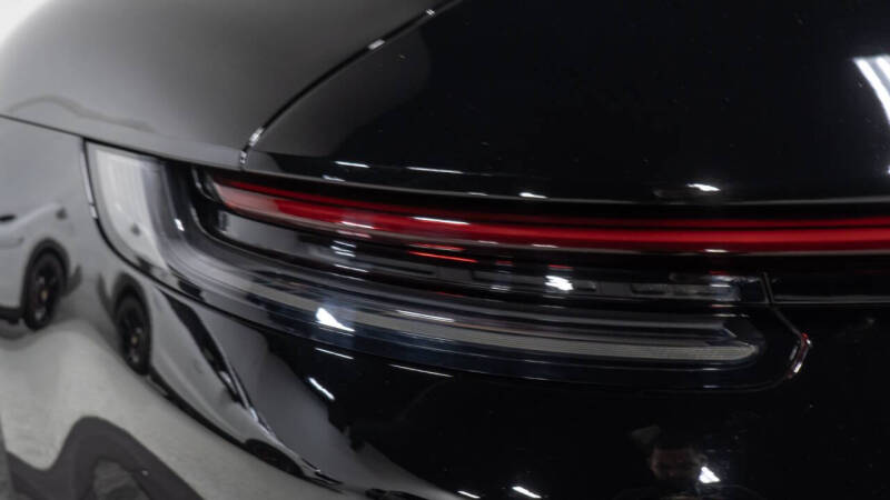 2022 Porsche 911 Carrera