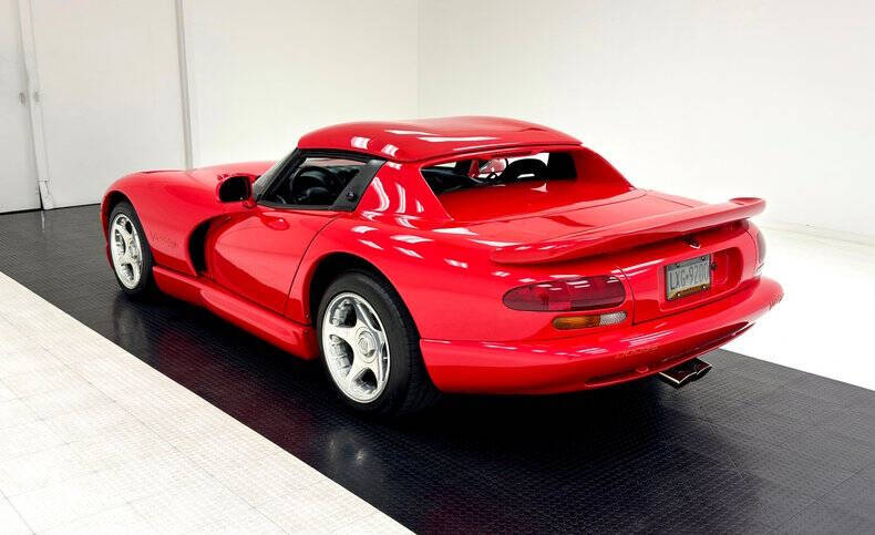 1998 Dodge Viper RT/10