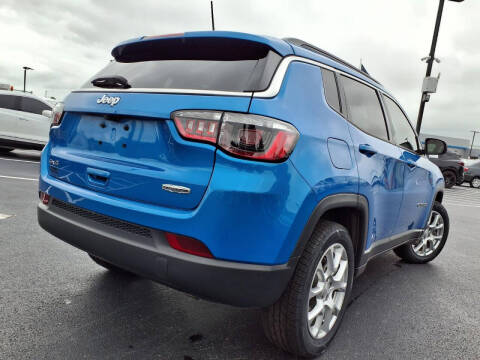 2023 Jeep Compass Latitude Lux