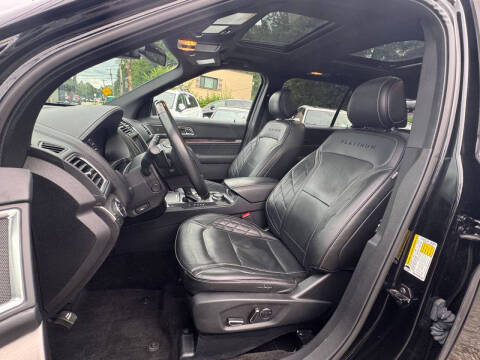 2017 Ford Explorer Platinum