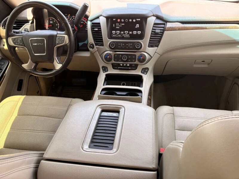 2016 GMC Yukon Denali