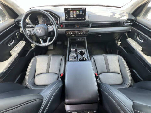 2023 Honda Pilot Touring