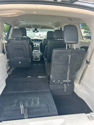 2019 Chrysler Pacifica Touring L