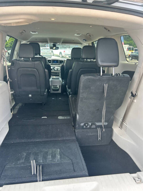 2019 Chrysler Pacifica Touring L