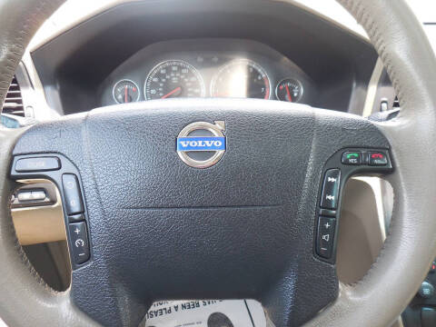 2004 Volvo XC70