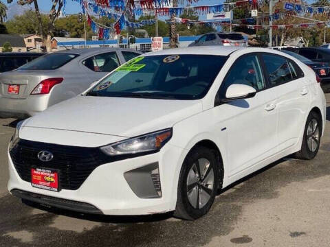 2019 Hyundai Ioniq Hybrid Blue
