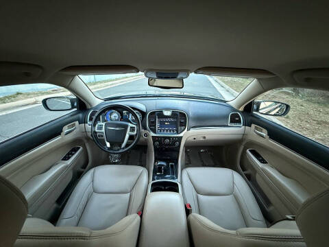 2014 Chrysler 300