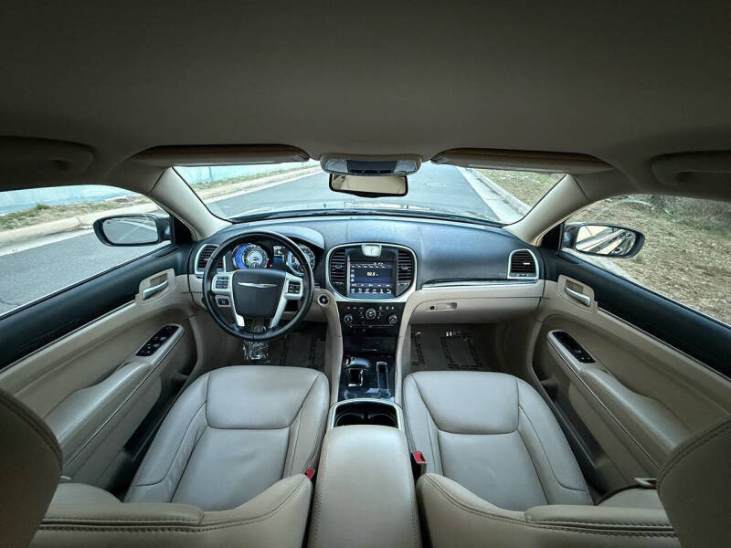 2014 Chrysler 300