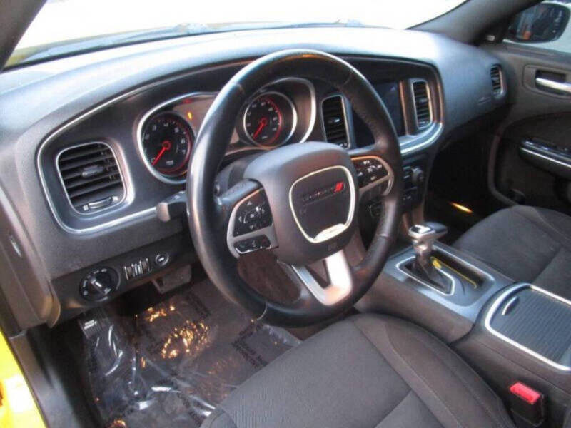 2017 Dodge Charger SXT