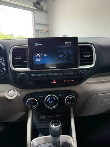 2022 Hyundai Venue Limited