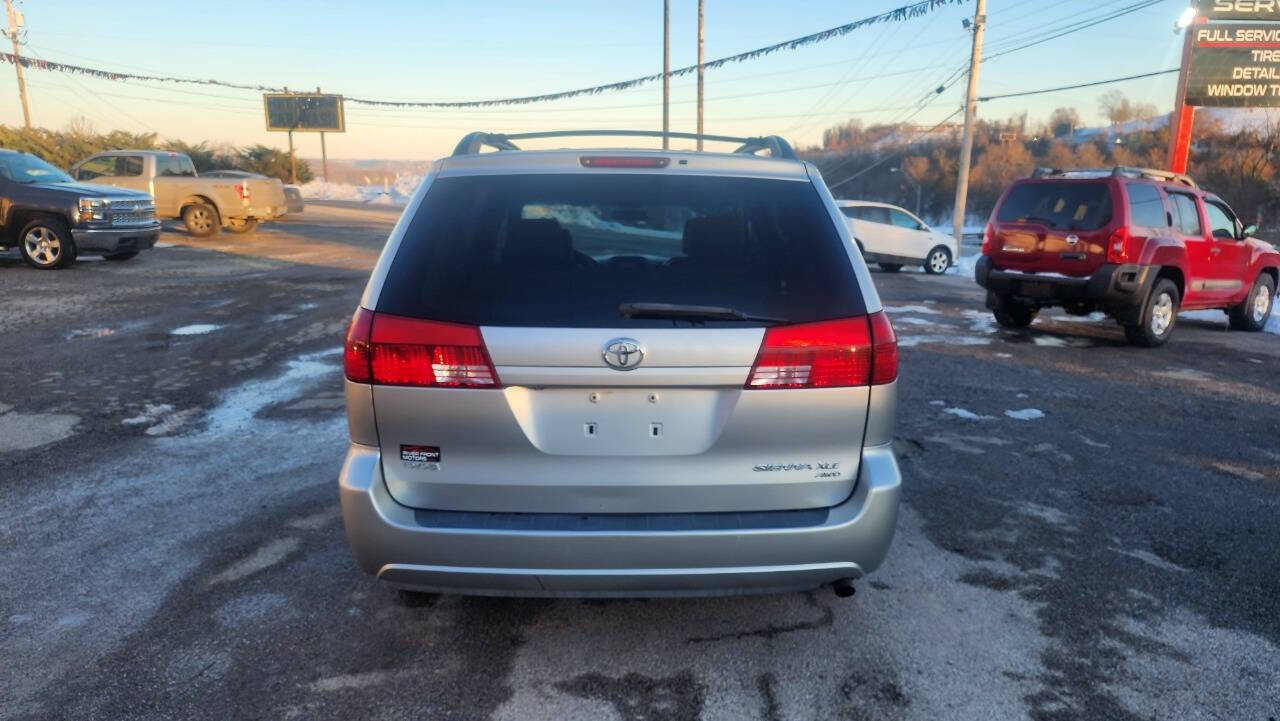 2004 Toyota Sienna for sale at River Front Motors in Saint Clairsville, OH