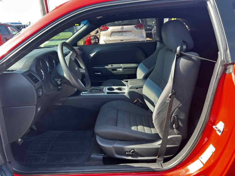 2010 Dodge Challenger SE