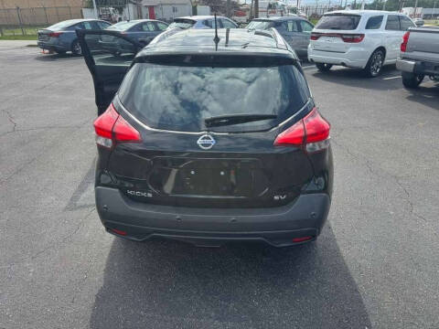 2020 Nissan Kicks SV
