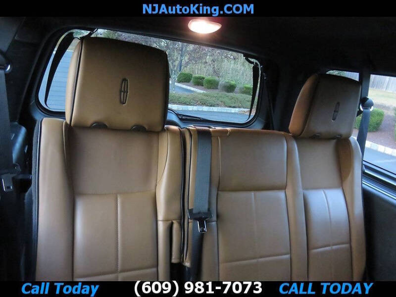 2012 Lincoln Navigator L