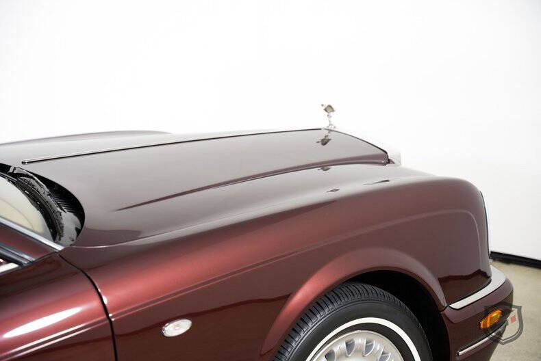 2001 Rolls-Royce Corniche