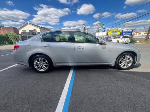 2011 Infiniti G25 Sedan x