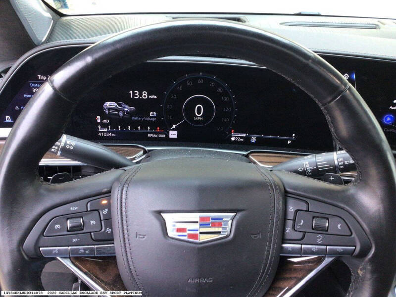 2022 Cadillac Escalade ESV Sport Platinum