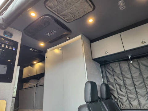 2021 Freightliner Sprinter 2500