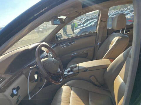 2011 Mercedes-Benz S-Class S 550 4MATIC