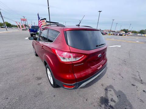 2015 Ford Escape SE