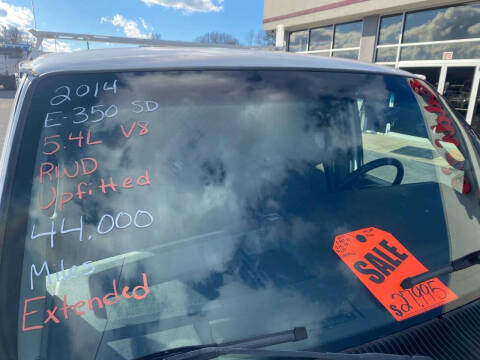 2014 Ford E-Series E-350 SD