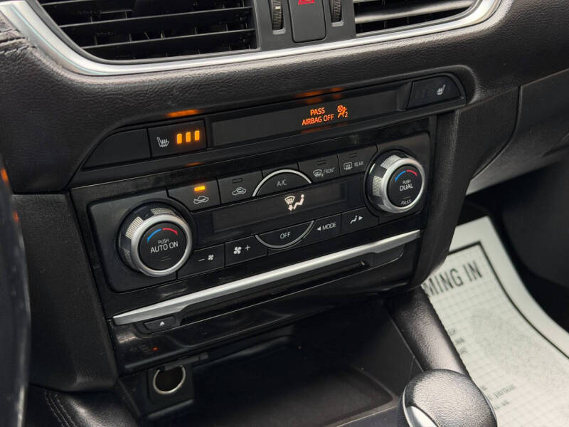 2016 Mazda MAZDA6 i Touring