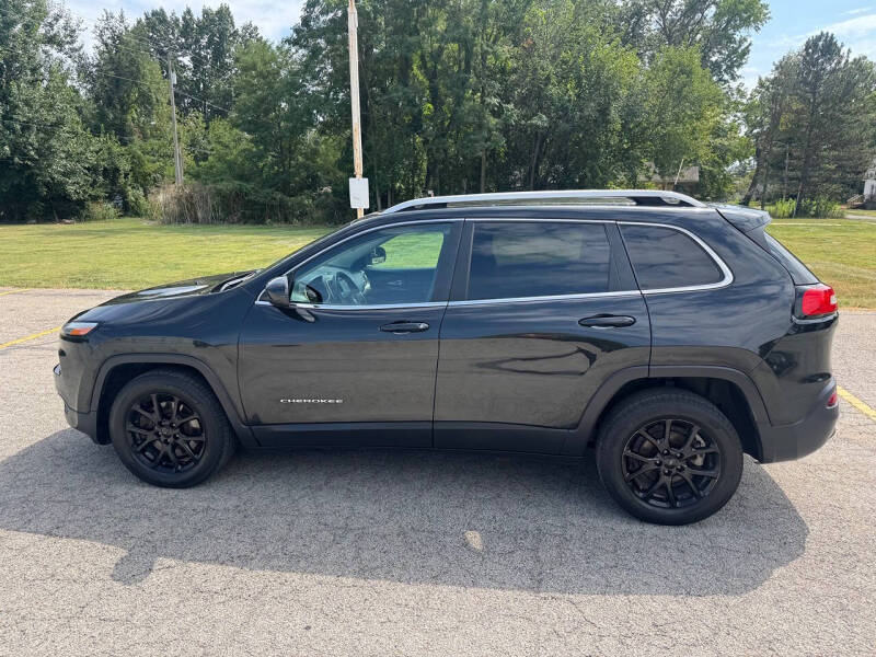 2016 Jeep Cherokee Latitude Altitude