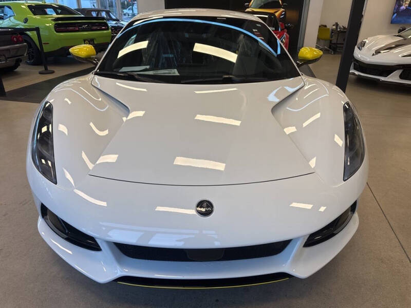 2026 Lotus Emira V6 SE