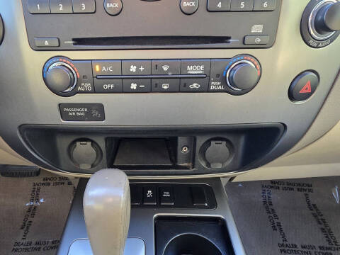 2012 Nissan Armada SV