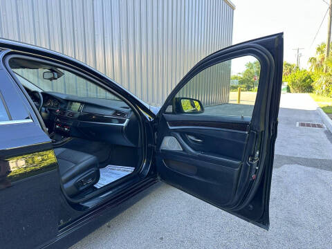 2014 BMW 5 Series 528i